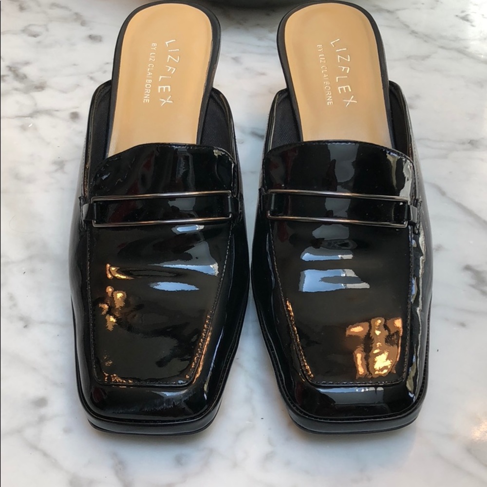 Liz Claiborne Black Patent Shoes